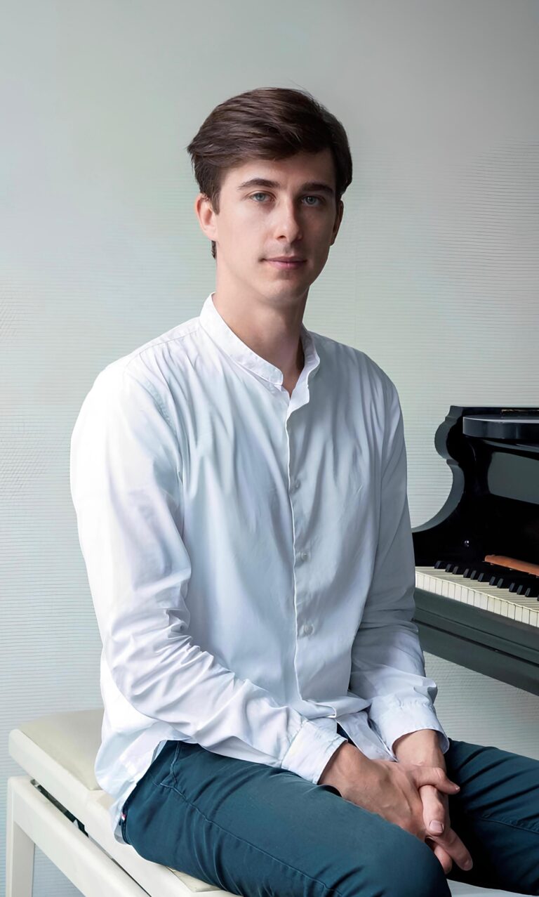 Стимаев Евгений Юрьевич